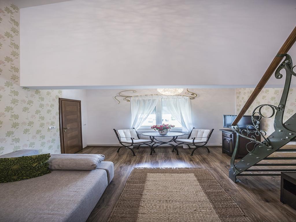 Villa Ronda 南埃福列 客房 照片